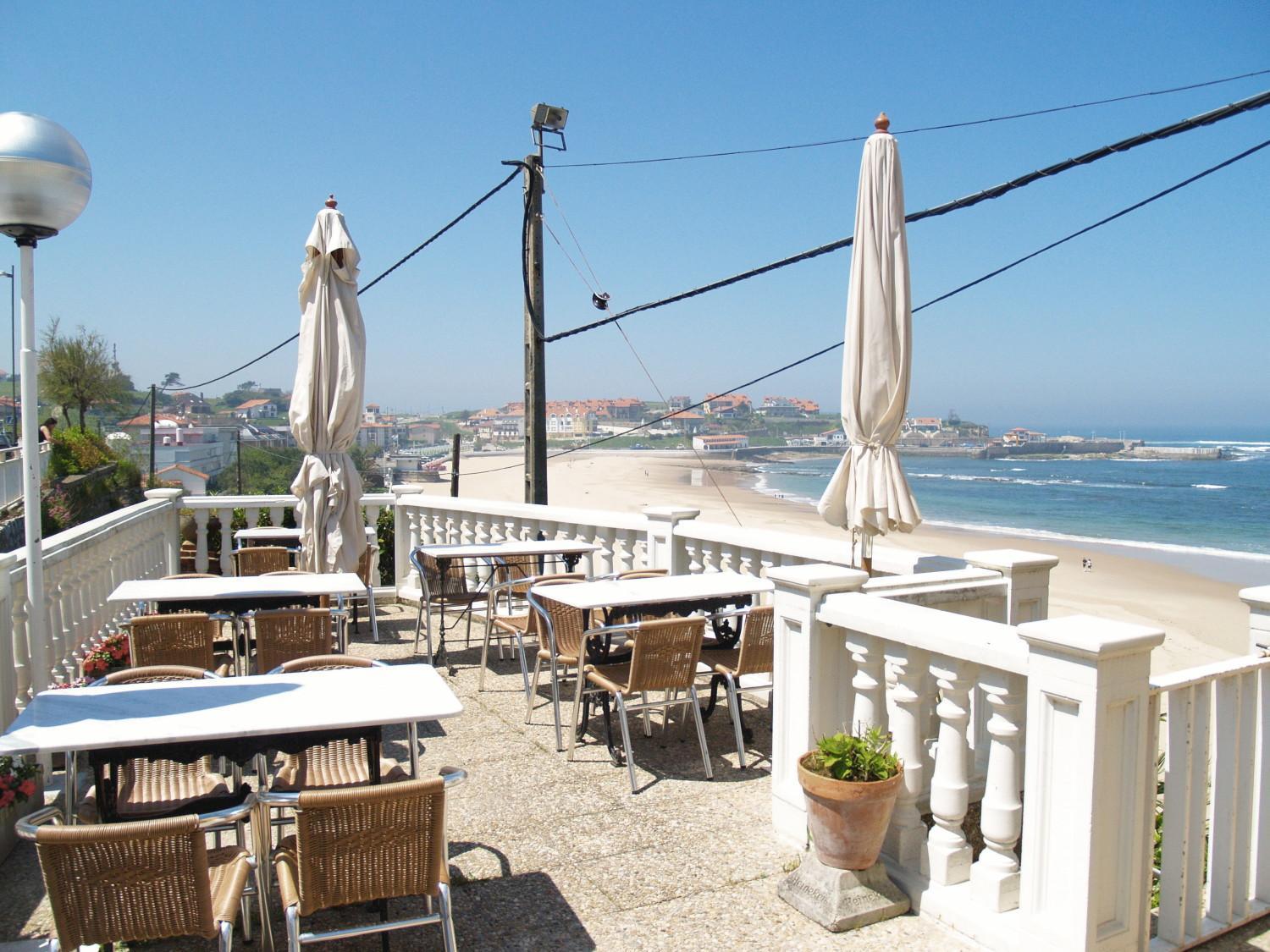 Hotel Josein Comillas Luaran gambar